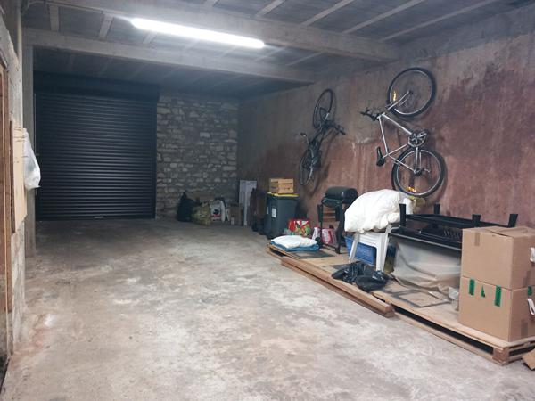 Immeuble de rapport Brive La Gaillarde 176 m2 - 2 appartements T4 de 90 m²- garage- jardin