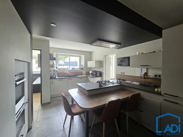 Coup de coeur à 5 min de ST MAIXENT, Maison familiale !!!, Saivres 79400