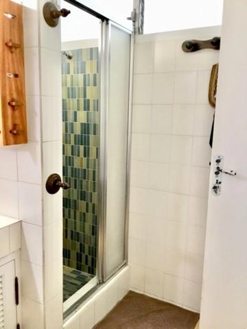 Villa F4 et dépendances, piscine, à vendre la jaille BAIE MAHAULT (971)