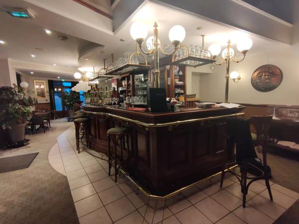 Vente Fonds de commerce 7 pièces 270 m2 à Villers-Cotterêts