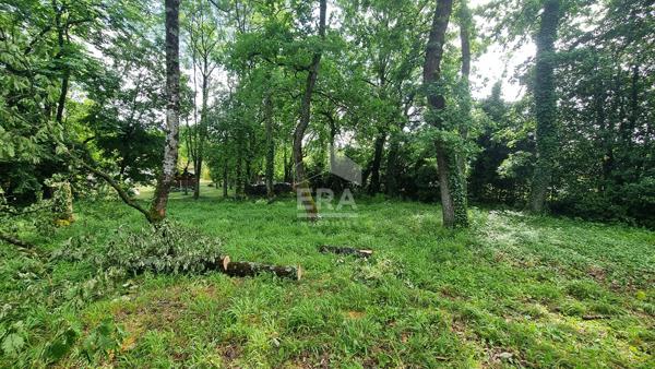 Terrain à bâtir de 1 034 m²