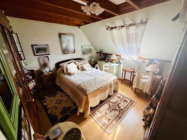 Maison 9 pièces avec piscine