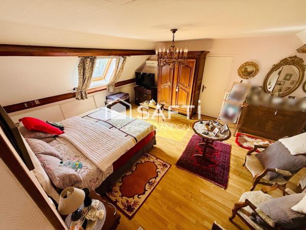 Maison 9 pièces avec piscine