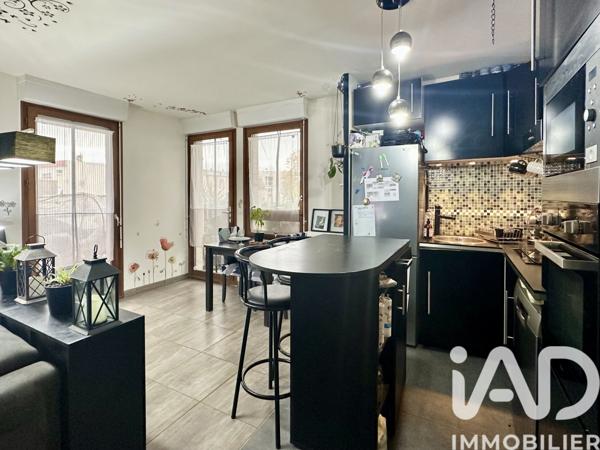 Appartement à vendre 3 pièces 59 m² Cergy