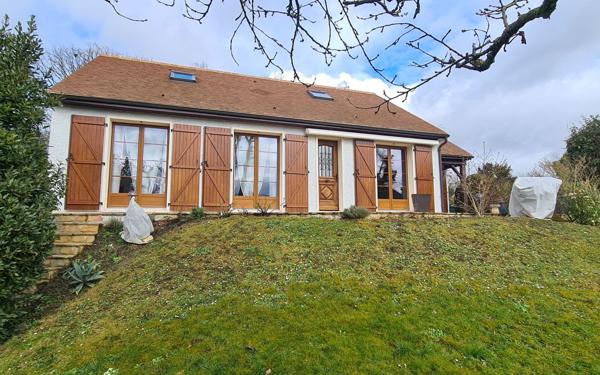 Maison à vendre    6 pièces •  Varennes-Jarcy