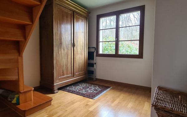 Maison à vendre    6 pièces •  Varennes-Jarcy