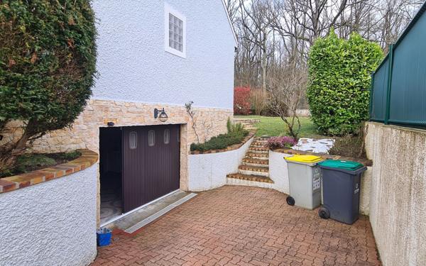 Maison à vendre    6 pièces •  Varennes-Jarcy