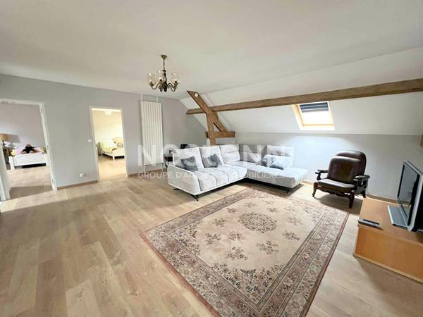 Immeuble Chars 10 pièce(s) 340 m2