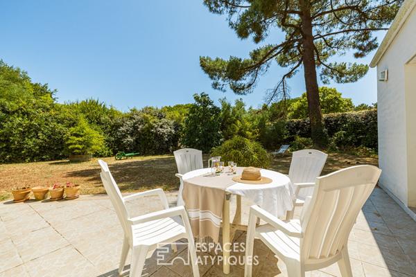 Pied à terre Oléronnais avec son jardin arboré