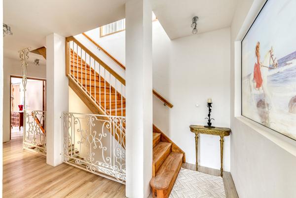 Propriété d'Exception, Château restauré