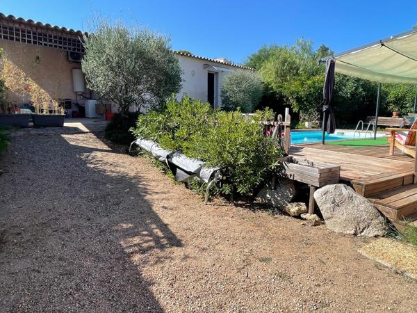 Ste lucie de porto vecchio (20144) Maison avec piscine et T1 bis indépendant à Pinarello