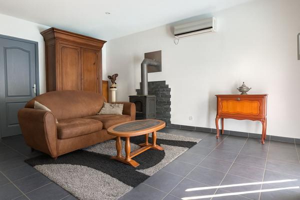 Ste lucie de porto vecchio (20144) Maison avec piscine et T1 bis indépendant à Pinarello