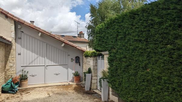 Magnifique longère rénovée 150 m2 - Blanzay