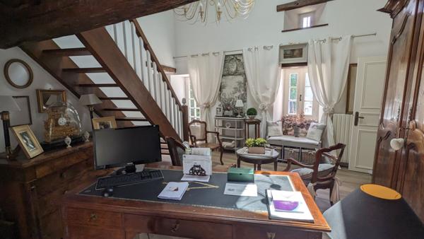 Magnifique longère rénovée 150 m2 - Blanzay