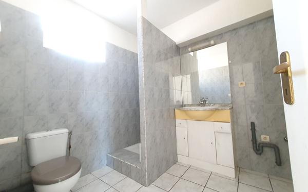 Appartement à vendre    3 pièces • 65,52 m2 Agde