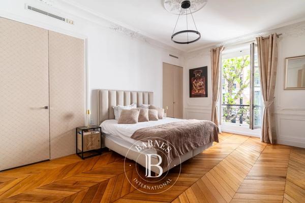 Paris 8ème, Appartement 4 Chambres -  169 m² à vendre