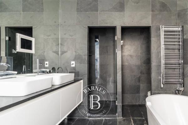 Paris 8ème, Appartement 4 Chambres -  169 m² à vendre