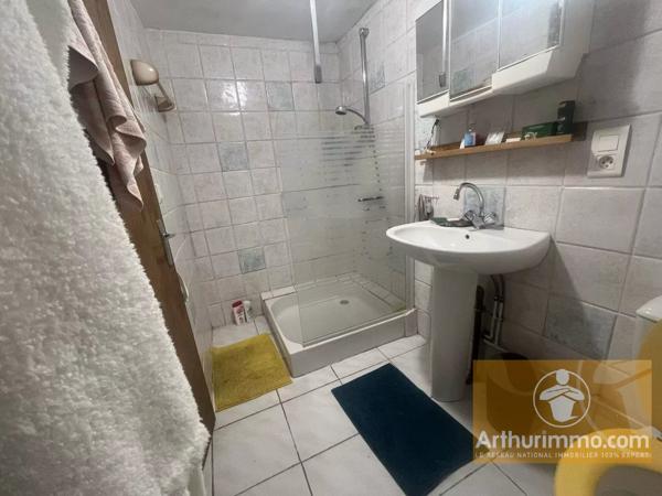 Vente                                                      Maison
                        
                                         65 m2                     à Peyre-en-Aubrac