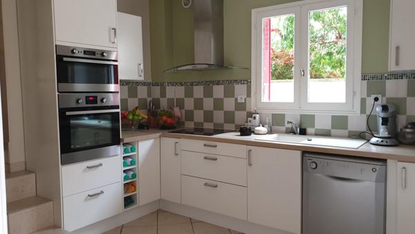 Maison Neuilly Sur Marne 6 pièce(s) 100 m2