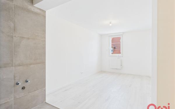 Appartement à vendre    3 pièces • 93 m2 Bischheim