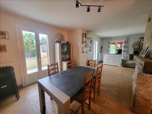 Maison à vendre |  Saint-Martin-Petit |  7 pièces | 160 m²