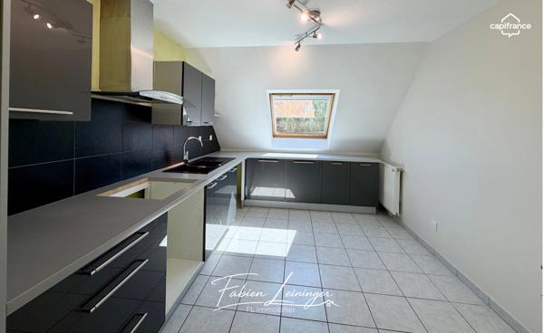 Appartement à louer 4 pièces SOUFFELWEYERSHEIM (67)