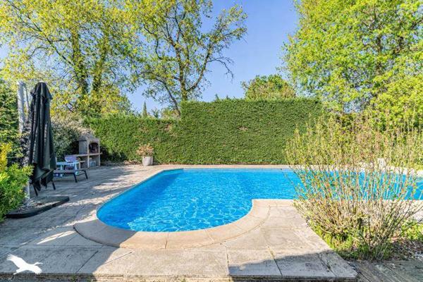 Maison à vendre |  Le Taillan-Médoc |  6 pièces | 145 m²