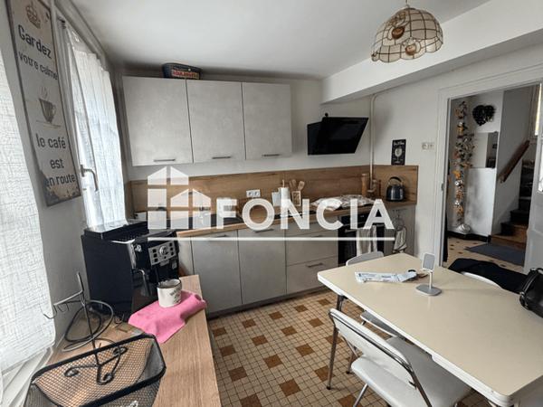 Location Maison 3 pièces 81 m² - 2 AVENUE ANDRE COMMENTRY Saumur 49400