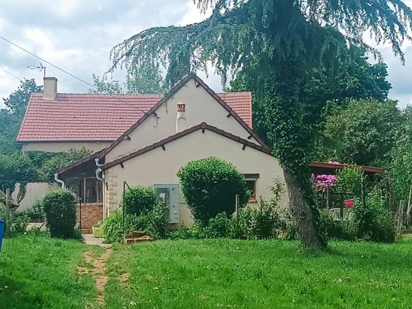 Maison 3 chambres 85 m² au calme vie de plain pied pas de vis à vis