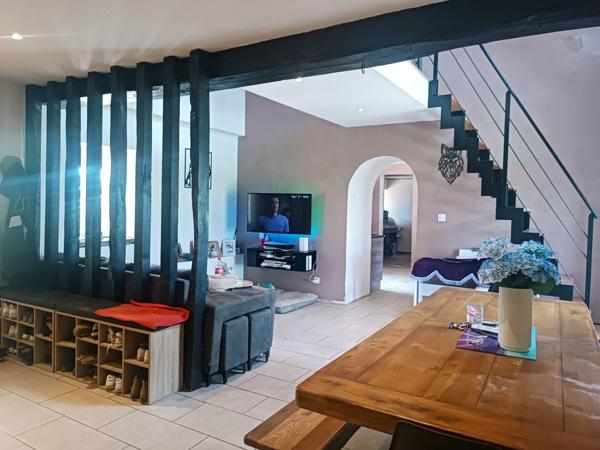 Maison 3 chambres 85 m² au calme vie de plain pied pas de vis à vis
