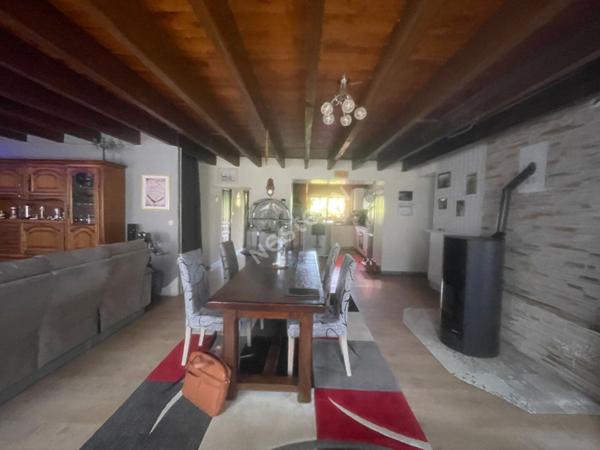 Maison de 4 pieces a Guilliers (56490)