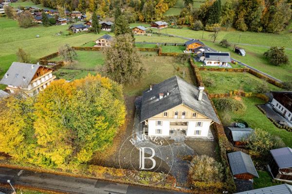 Samoëns, Maison  594 m² à vendre