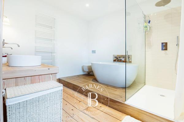 Samoëns, Maison  594 m² à vendre