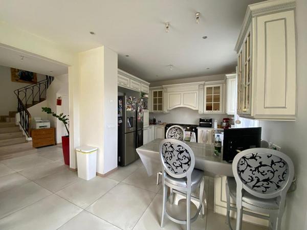 Chantilly (60) - Grande maison familiale -  5 chambres