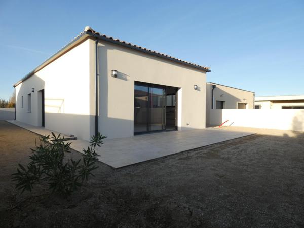 Villa plain pied 115m² sur terrain de 400m² avec grand garage
