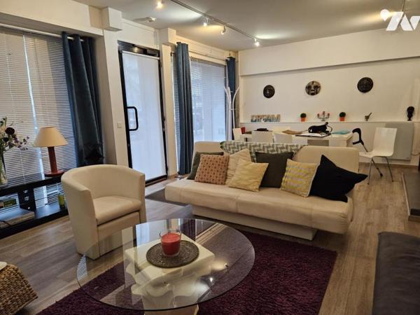 Plage et commerces à pied - secteur Lajarrige