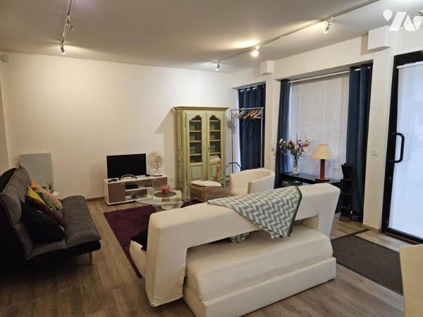 Plage et commerces à pied - secteur Lajarrige