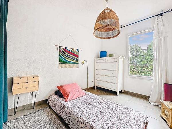 Vente appartement T3  Marseille 13014 Sainte-Marthe terrasse garage