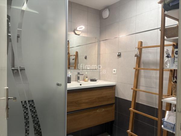 Appartement T4 entièrement rénové