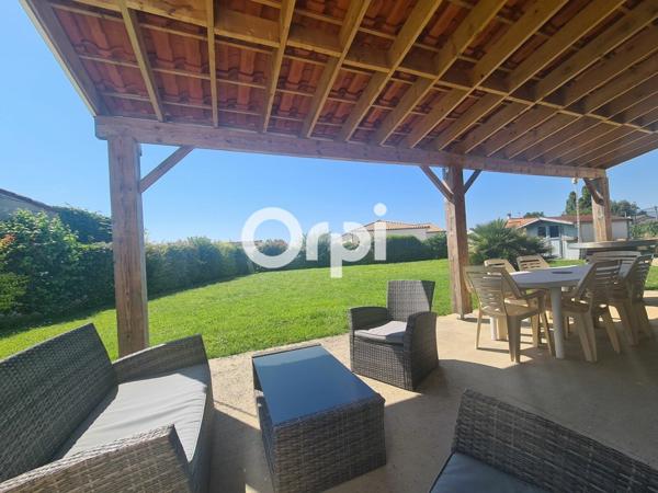 Maison à vendre    4 pièces •  Étaules