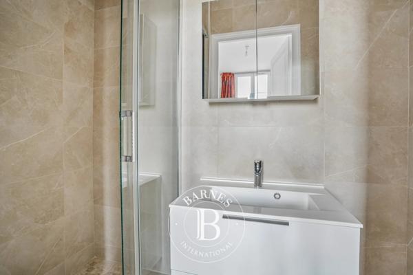 Paris 16ème, Appartement 1 Chambre -  59 m² à vendre