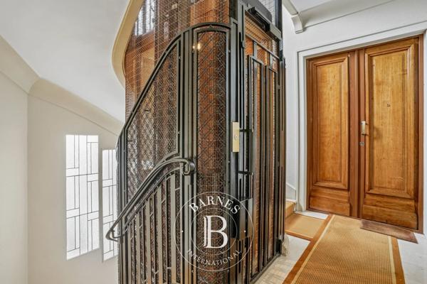 Paris 16ème, Appartement 1 Chambre -  59 m² à vendre