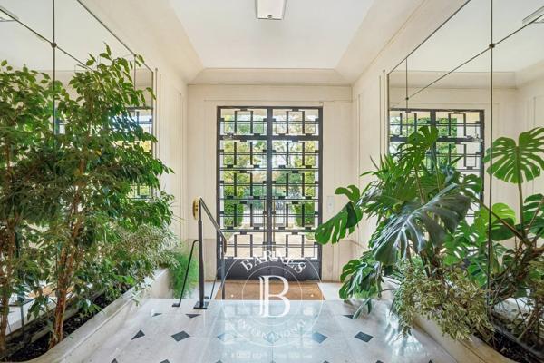 Paris 16ème, Appartement 1 Chambre -  59 m² à vendre