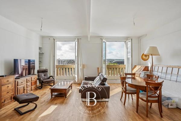 Paris 16ème, Appartement 1 Chambre -  59 m² à vendre