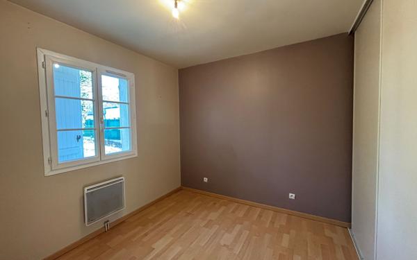 Maison à louer    5 pièces • 100 m2 Luynes