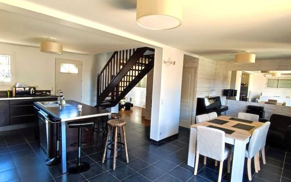 Maison à vendre    4 pièces •  Narbonne