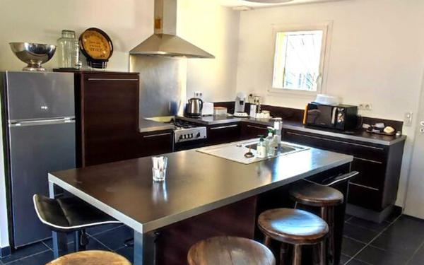 Maison à vendre    4 pièces •  Narbonne