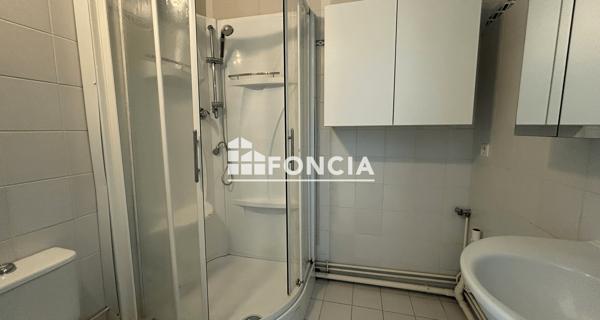 Location Appartement 2 pièces 32.92 m² - Lille 59000