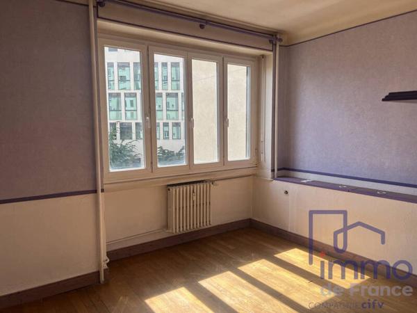 Appartement 5 pièces                                        - 42000 Saint-Étienne Réf : 2843-CIFVFOREZVELAY