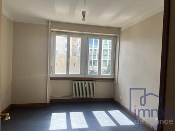 Appartement 5 pièces                                        - 42000 Saint-Étienne Réf : 2843-CIFVFOREZVELAY